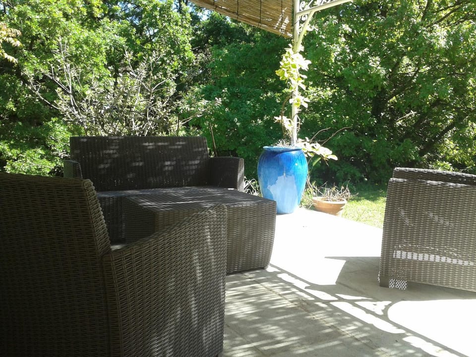 Patio, Garden, Balcony/Terrace