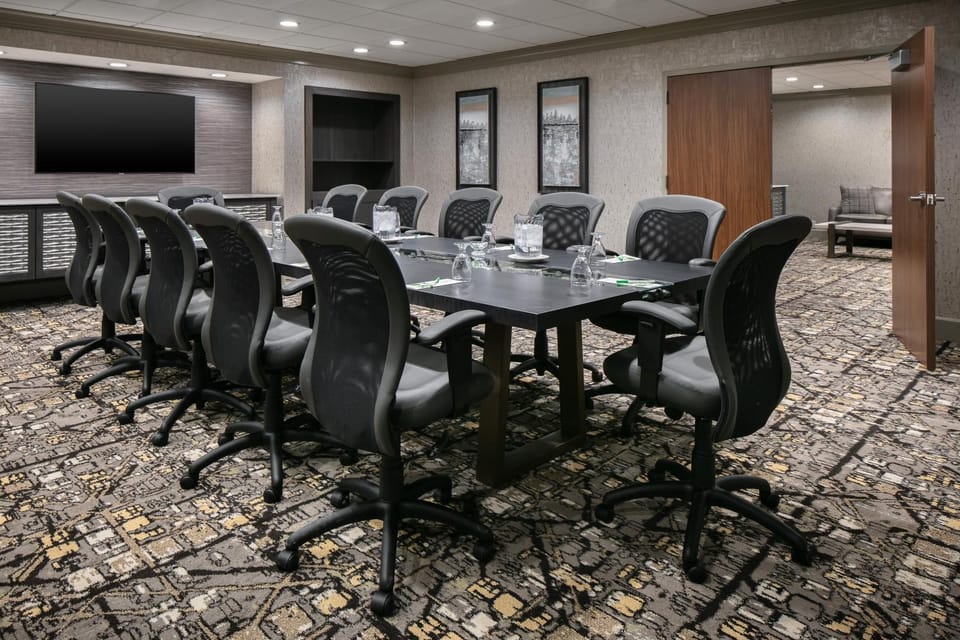 Meeting/conference room