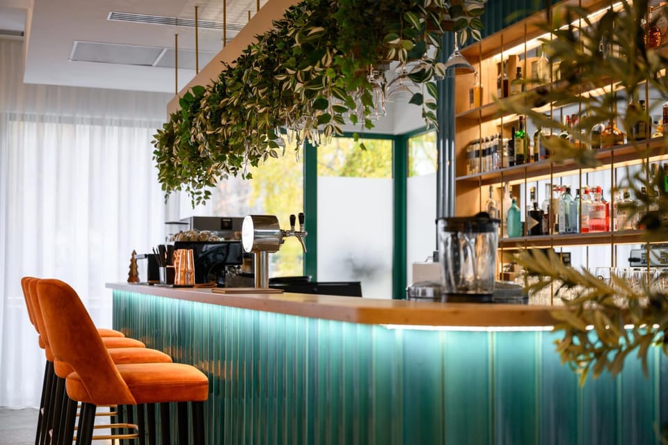 Property building, Lounge or bar