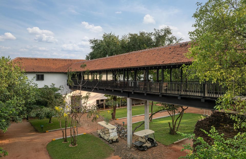 Property building, Natural landscape, Bird's eye view, Garden, Cycling, Cycling, Garden view, young children, Parking