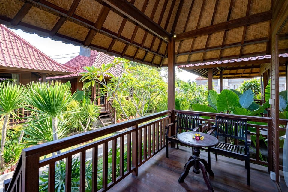 Patio, Balcony/Terrace, Seating area, Garden view