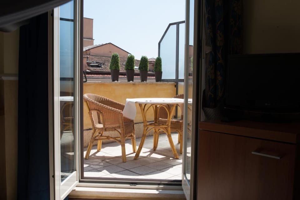Day, Balcony/Terrace
