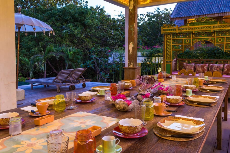 Restaurant/places to eat, Food