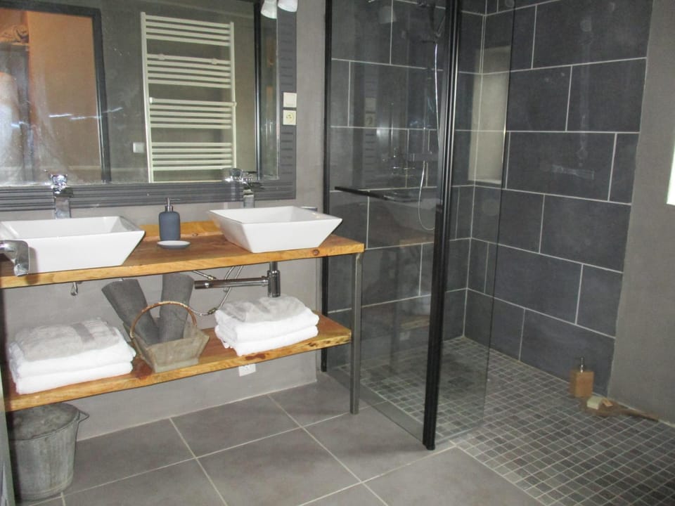 la grange aux hirondelles Bed and Breakfast in Centre-Val de Loire