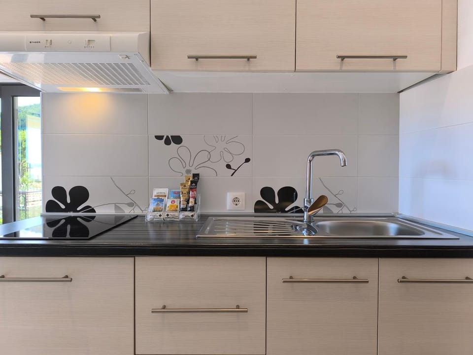 Studios Villa Medora Apartment in Baška Voda