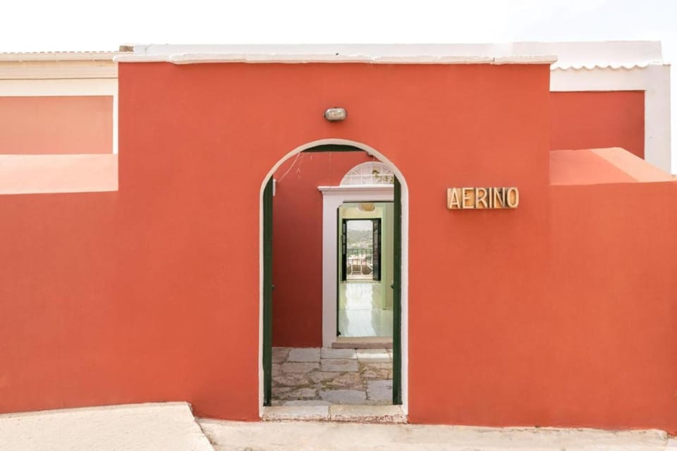Facade/entrance, Day