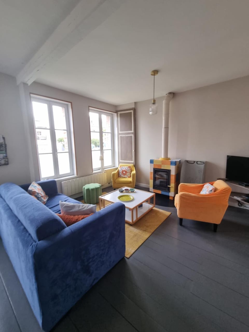 Communal lounge/ TV room, Living room