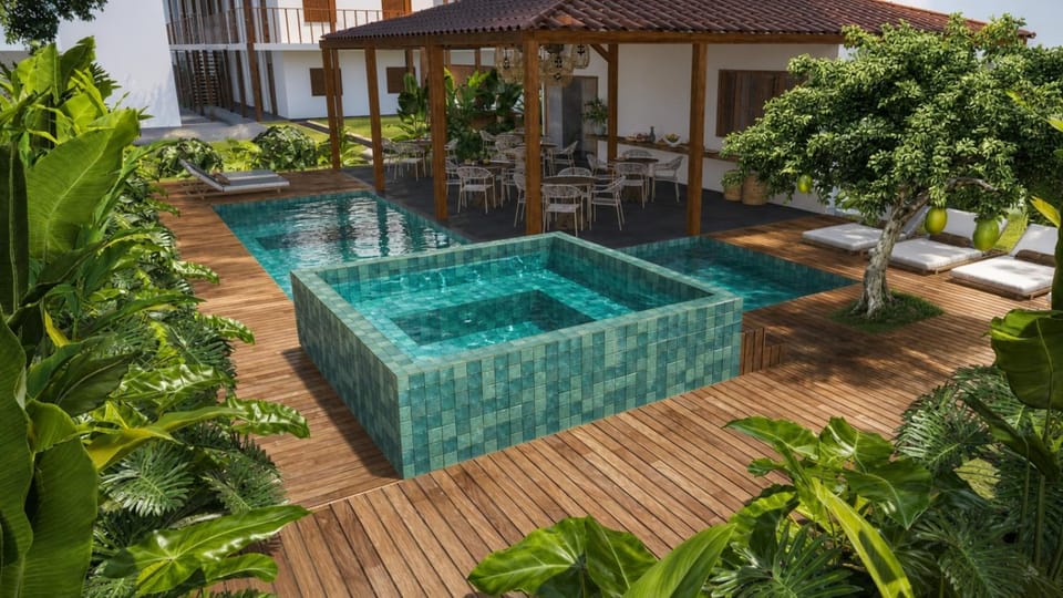 Swimming pool