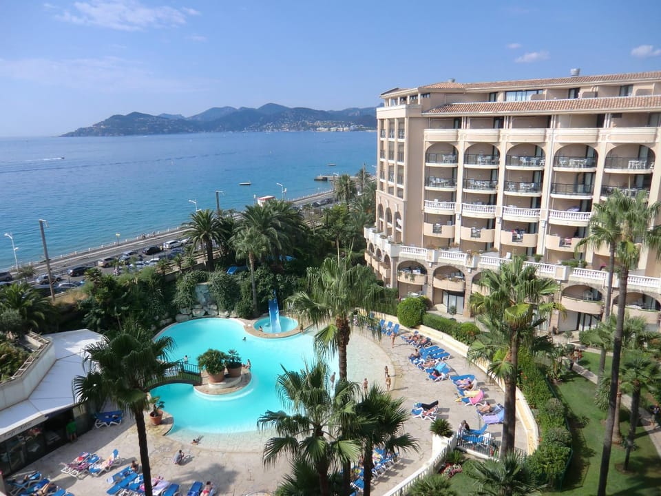 Sea view, Swimming pool
