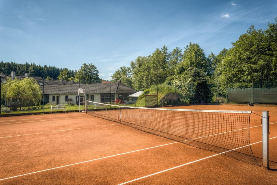 Tennis court