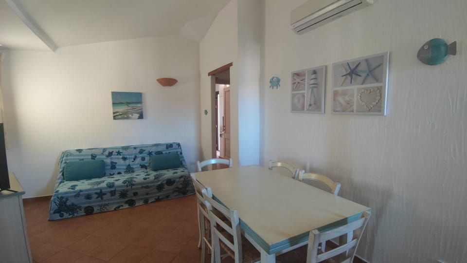 Living room, Dinner