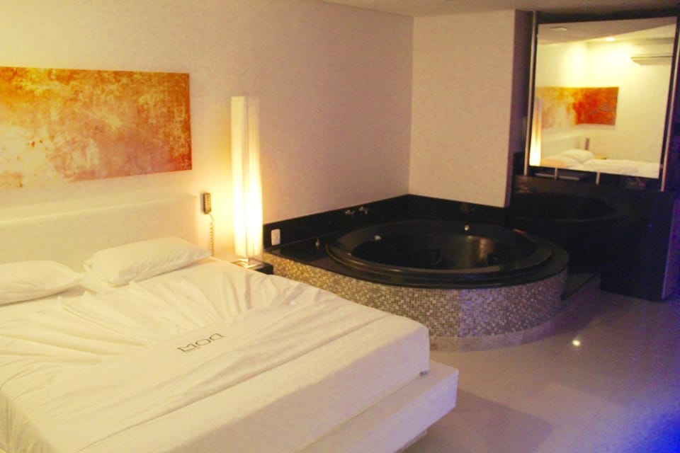 DOM Suites motel (Adult Only) Love hotel in Salvador