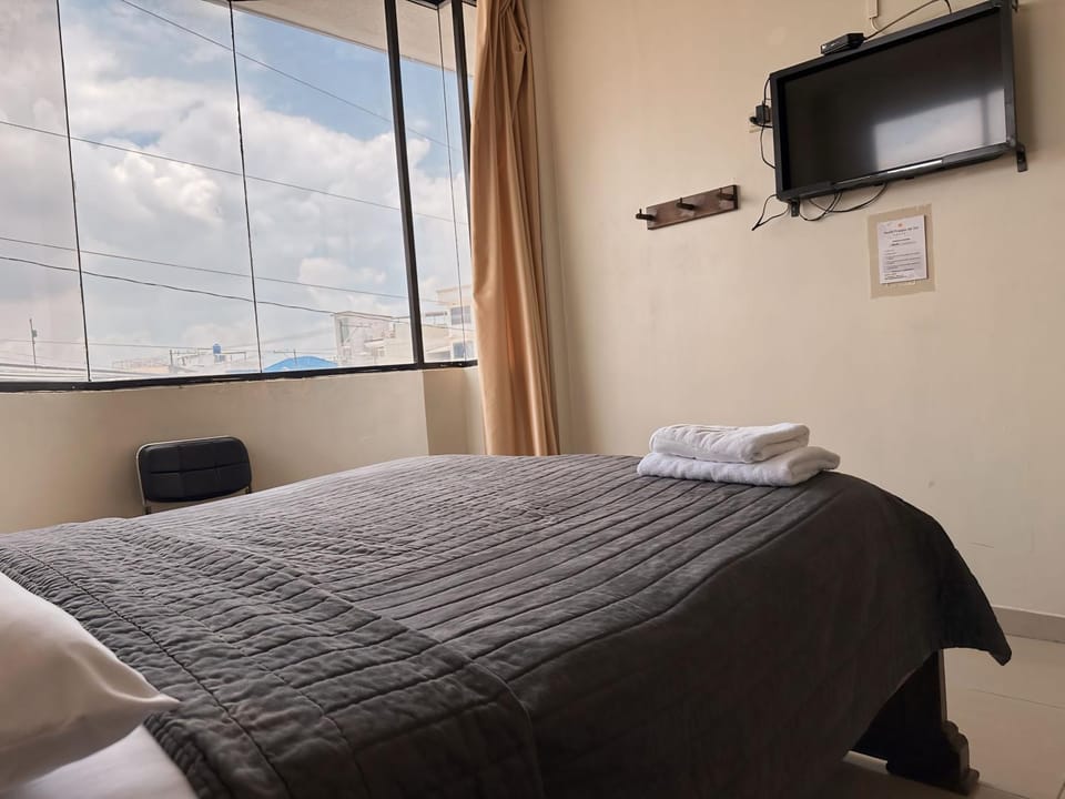 TV and multimedia, Photo of the whole room, towels