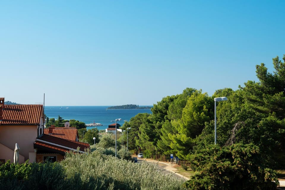 Apartments Irena with sea view Apartment in Fažana