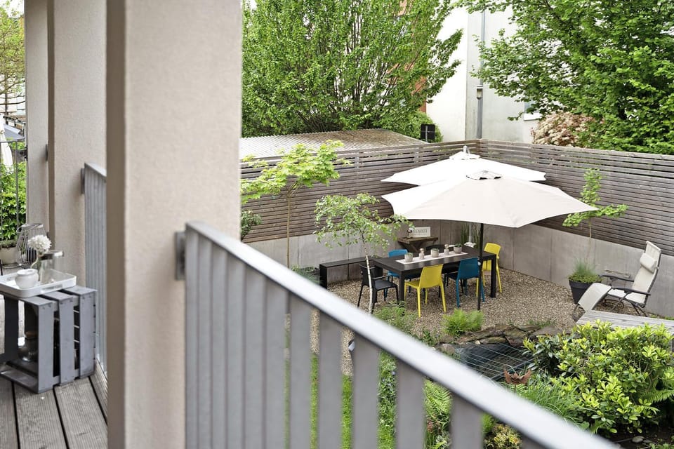 Property building, Living room