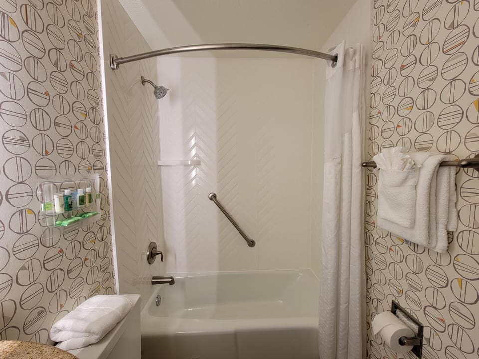 Bathroom, Bath