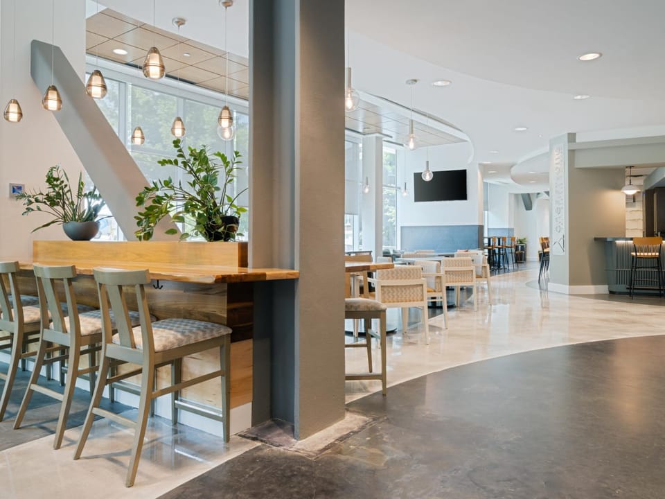 Communal lounge/ TV room, Lobby or reception