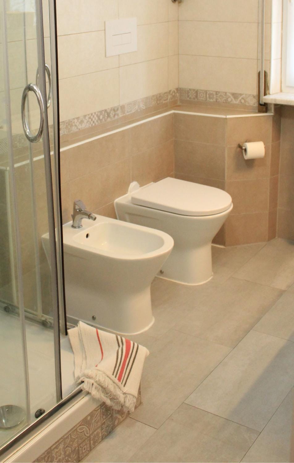 Shower, Toilet, Bathroom, bidet