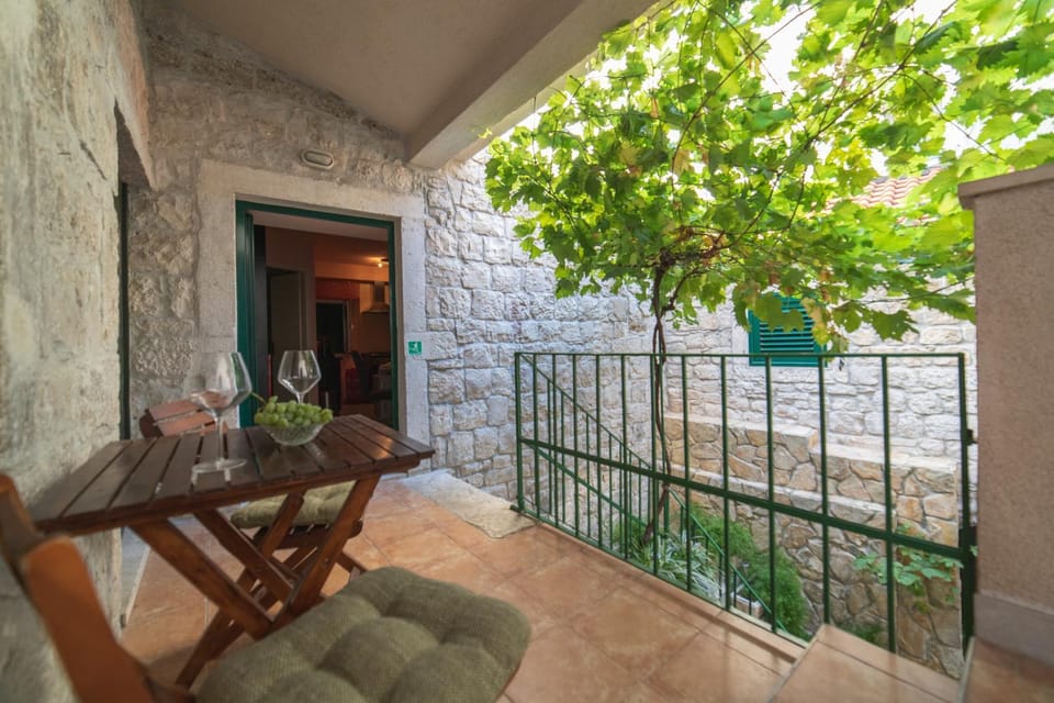 Holiday Home Škeljo House in Šibenik-Knin County, Croatia
