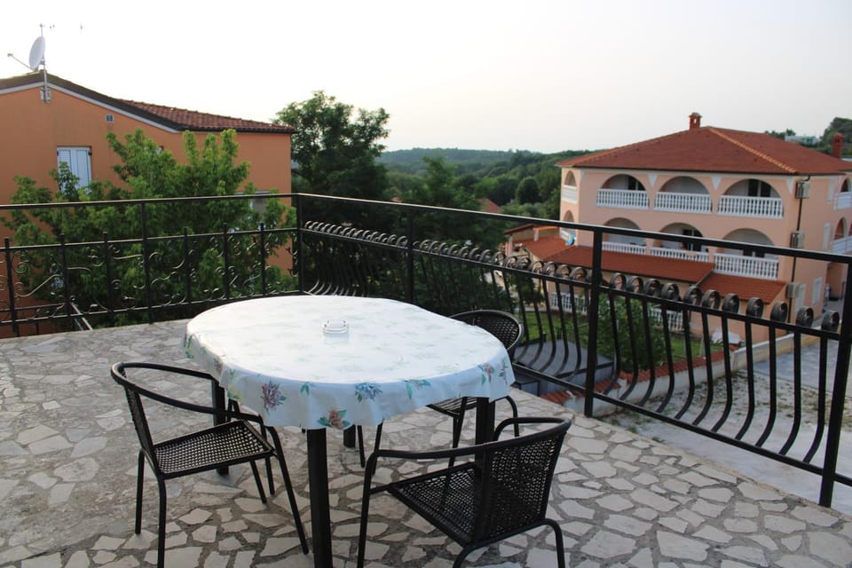 Apartments Dora Apartment in Medulin