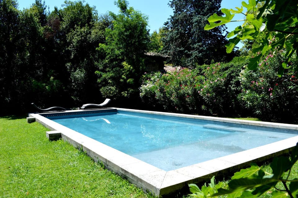 Solarium, Swimming pool, Swimming pool, sunbed
