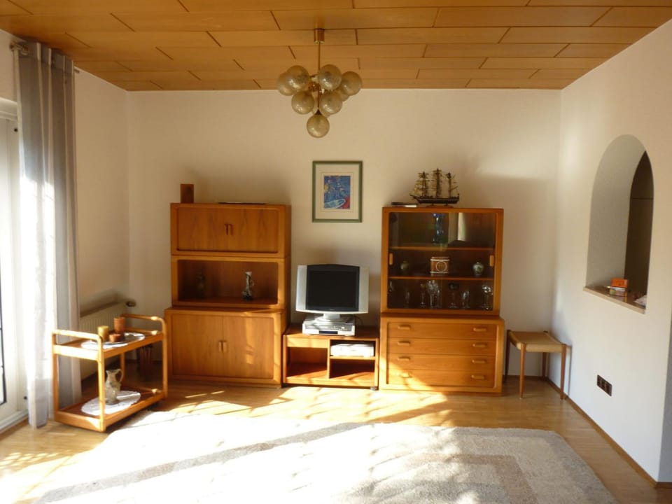 TV and multimedia, Living room, Decorative detail
