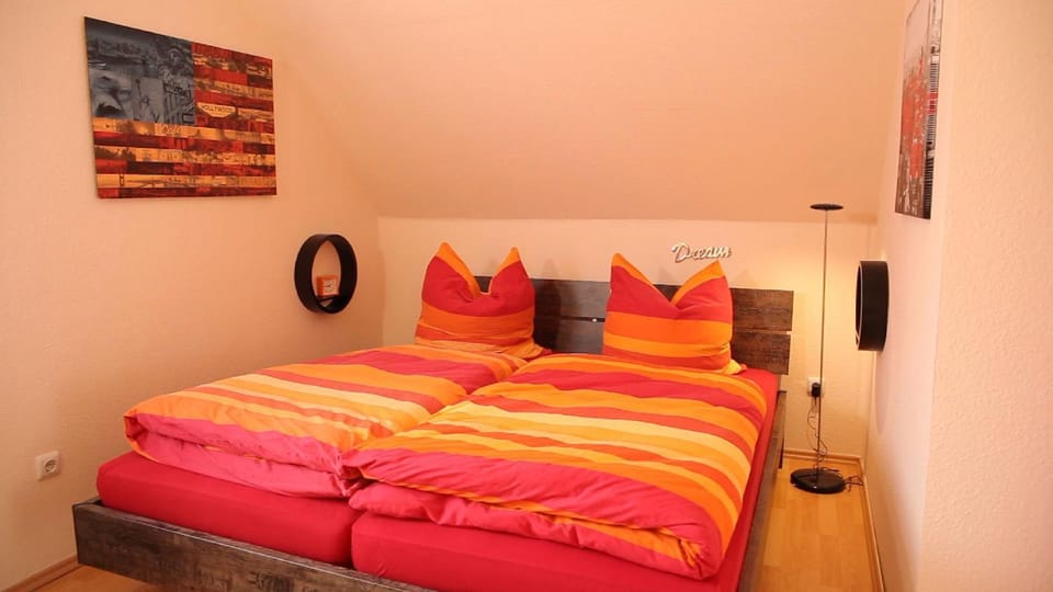 Living room, Bedroom
