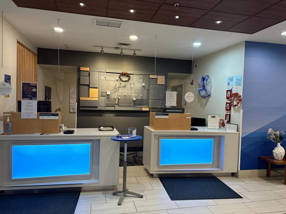 Property building, Lobby or reception