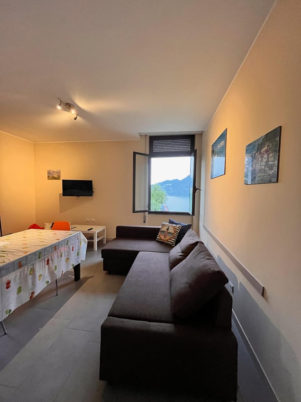 El Jardin Apartment in Bellano