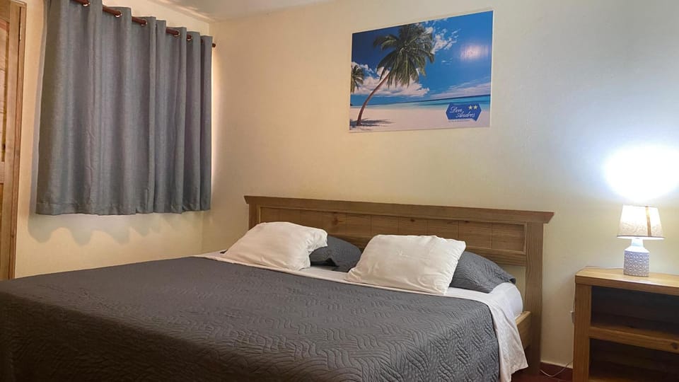 Property building, Pool view, Swimming pool, Swimming pool