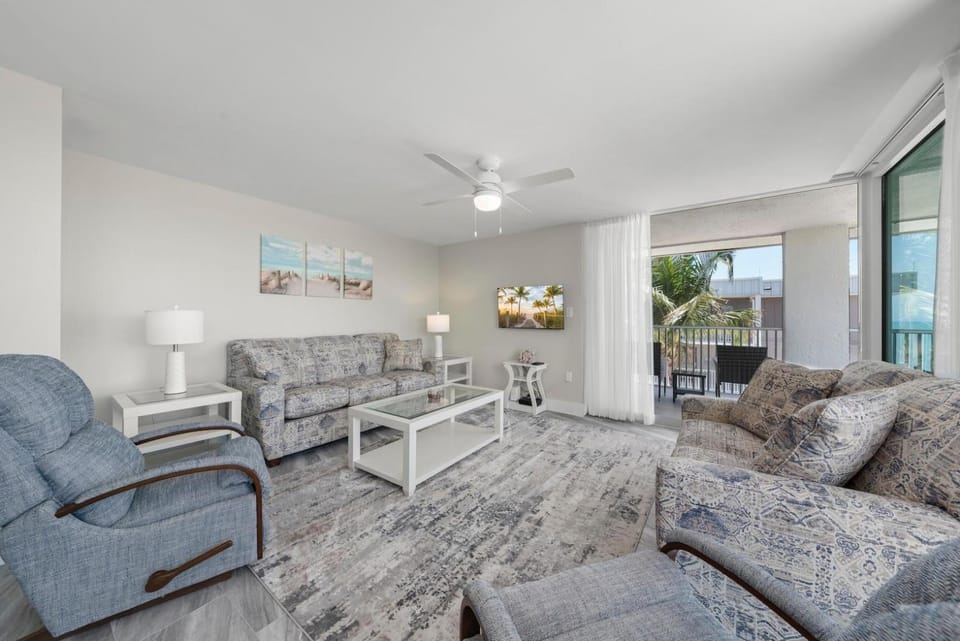 Island Beach Club #P3C House in Sanibel Island
