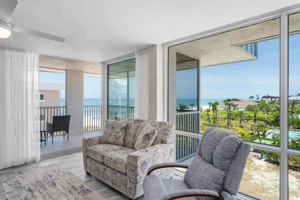 Island Beach Club #P3C House in Sanibel Island