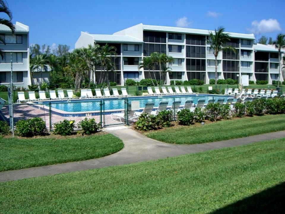 Loggerhead Cay #323 House in Sanibel Island