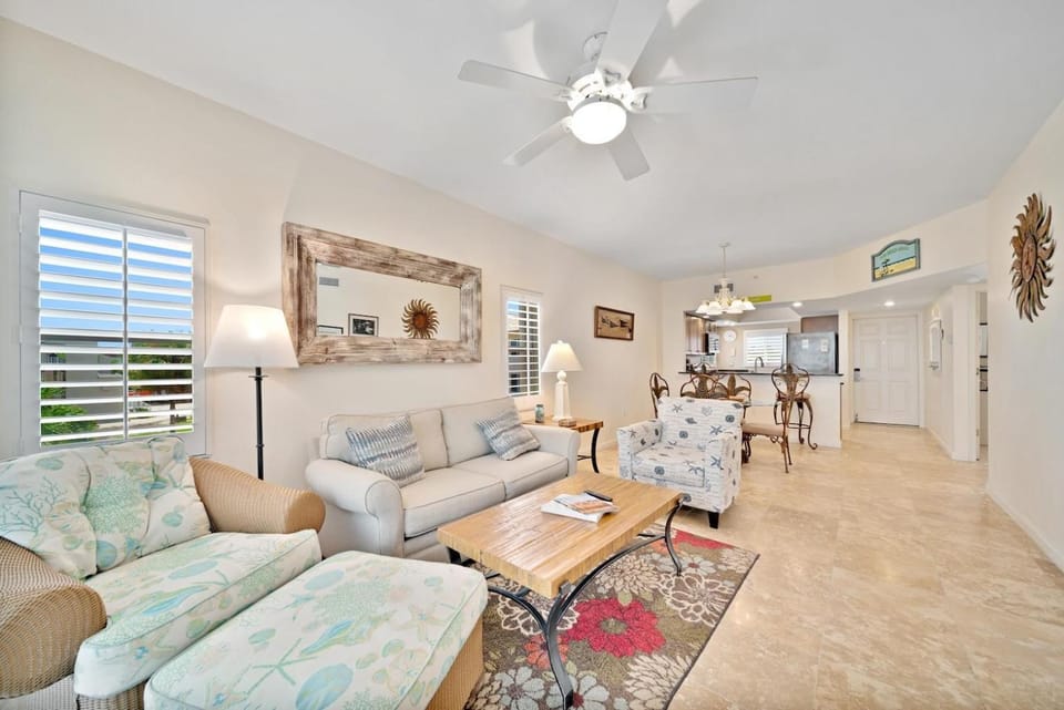 Shell Island Beach Club #7B House in Sanibel Island