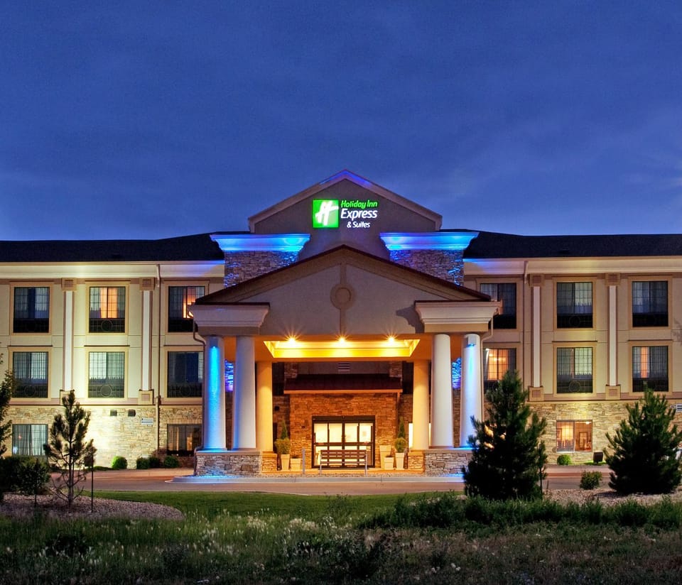 Property building, Night