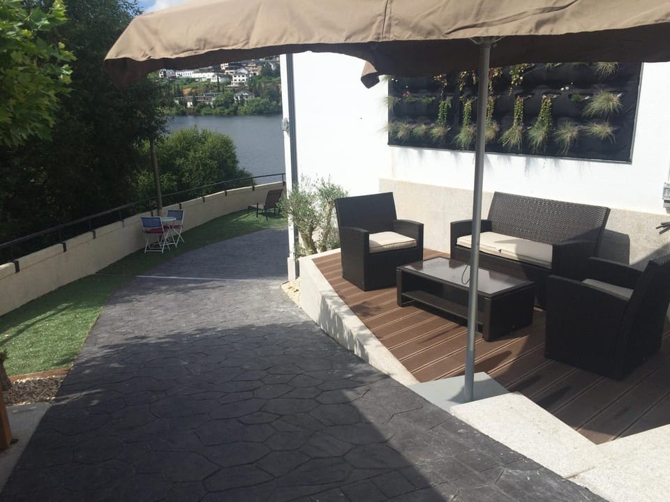 Patio, Balcony/Terrace