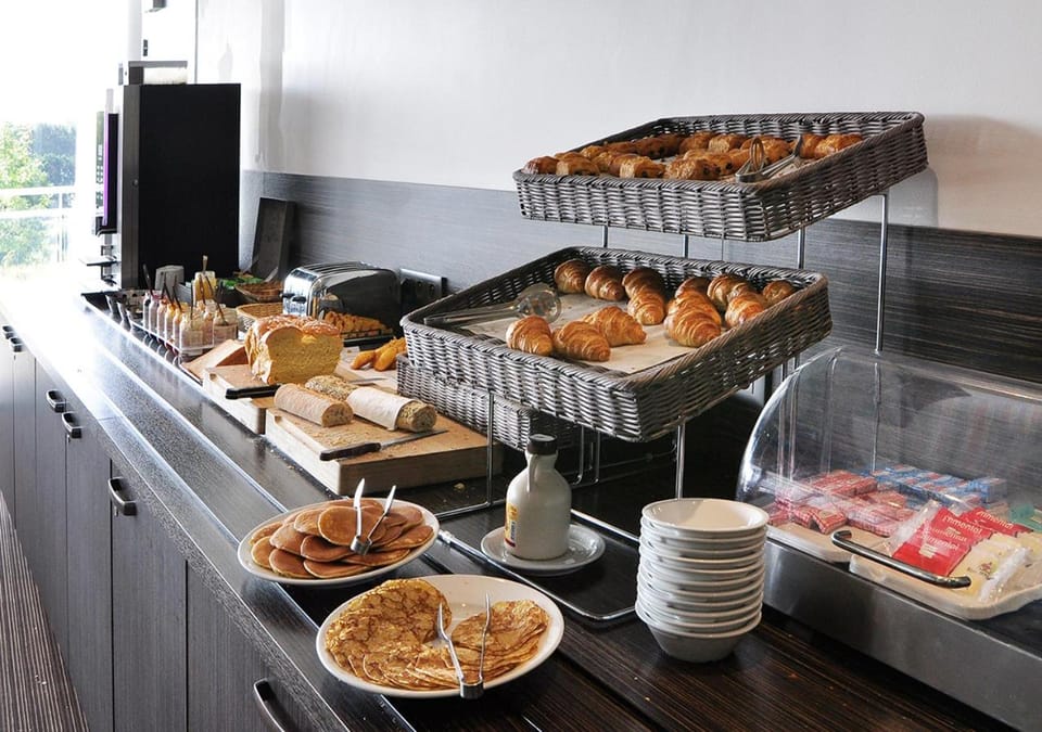 Buffet breakfast