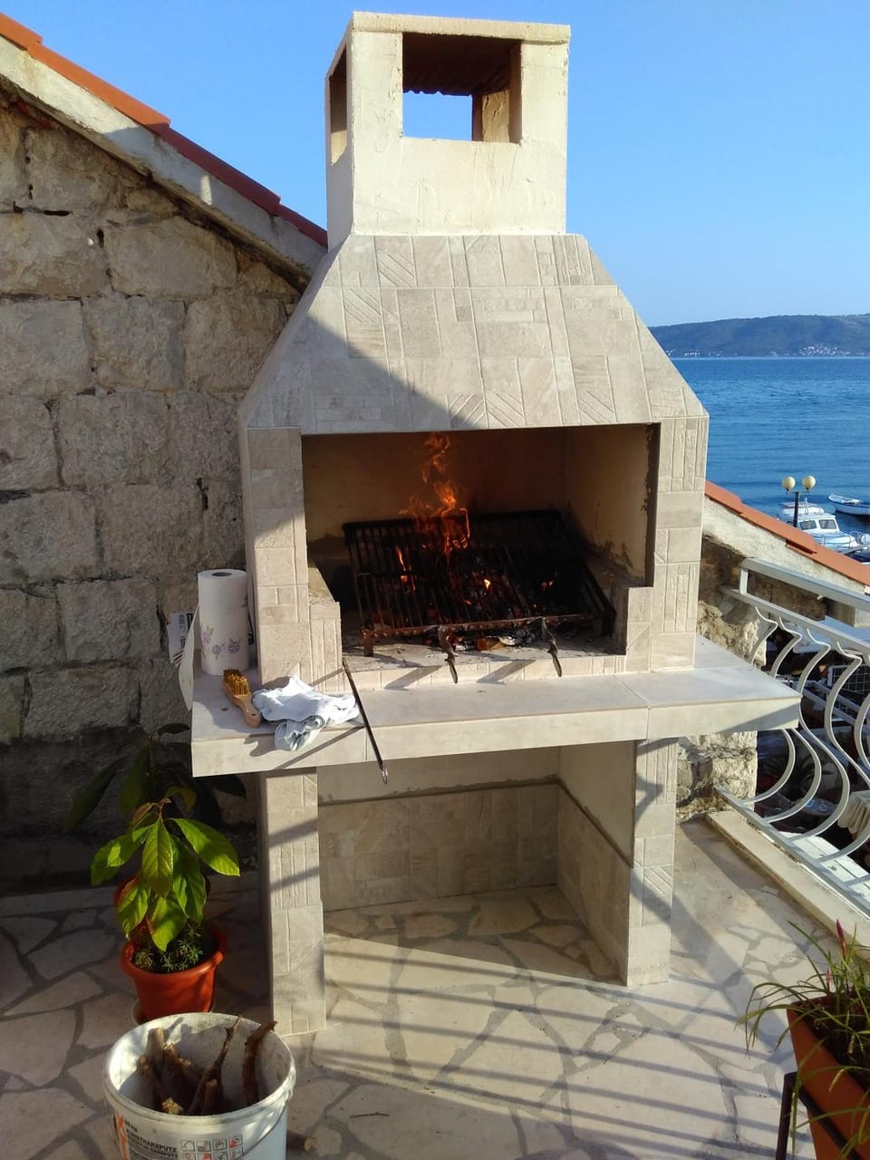 BBQ facilities, Balcony/Terrace, Sea view