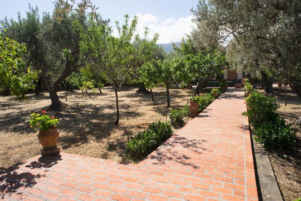 Il Giardino sul Mare Country House in Sicily