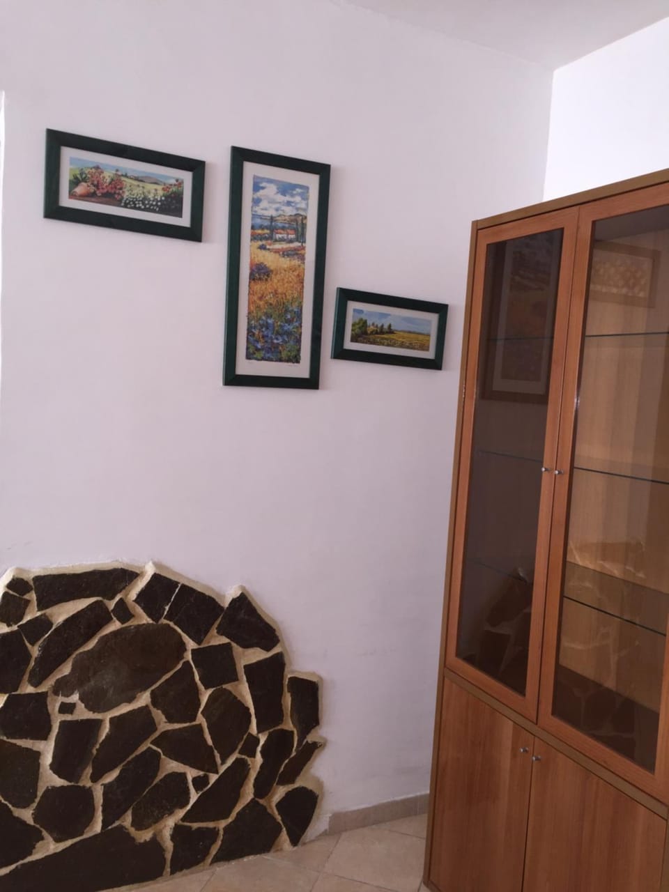 Living room, Entertainment