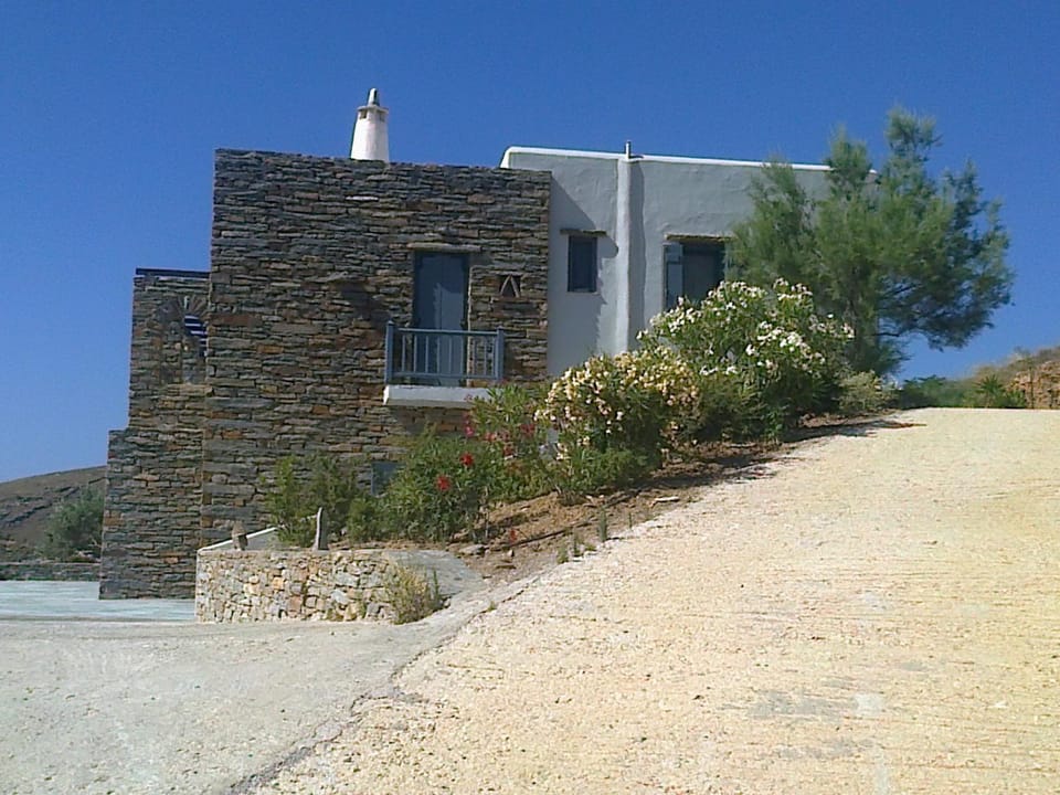 Property building, Balcony/Terrace