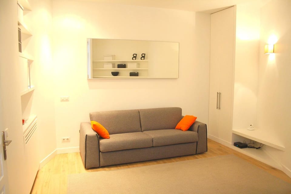 Living room, Bedroom