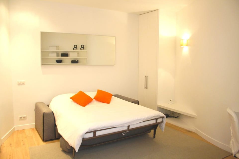 Living room, Bedroom