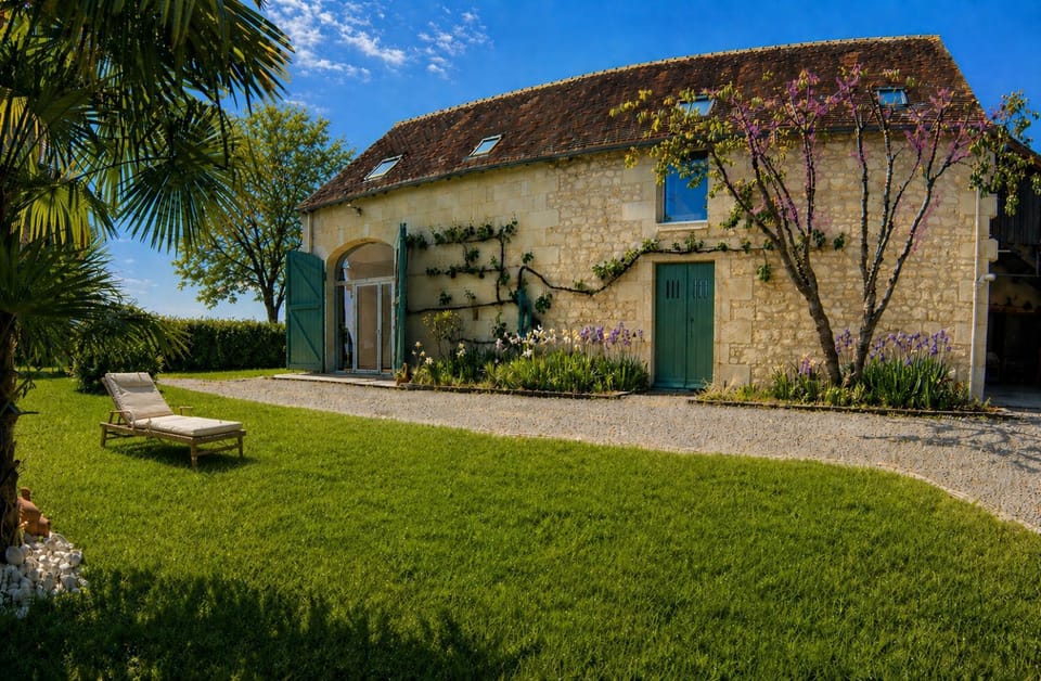 Property building, Spring, Garden