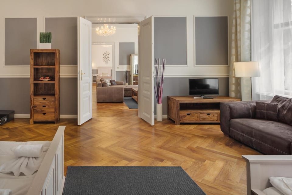 Day, Living room, Other, Photo of the whole room, Seating area, Area and facilities