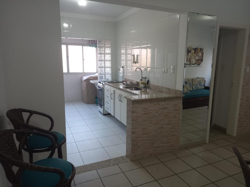 Apartamento 1 Dormitório Astúrias Apartment in State of São Paulo