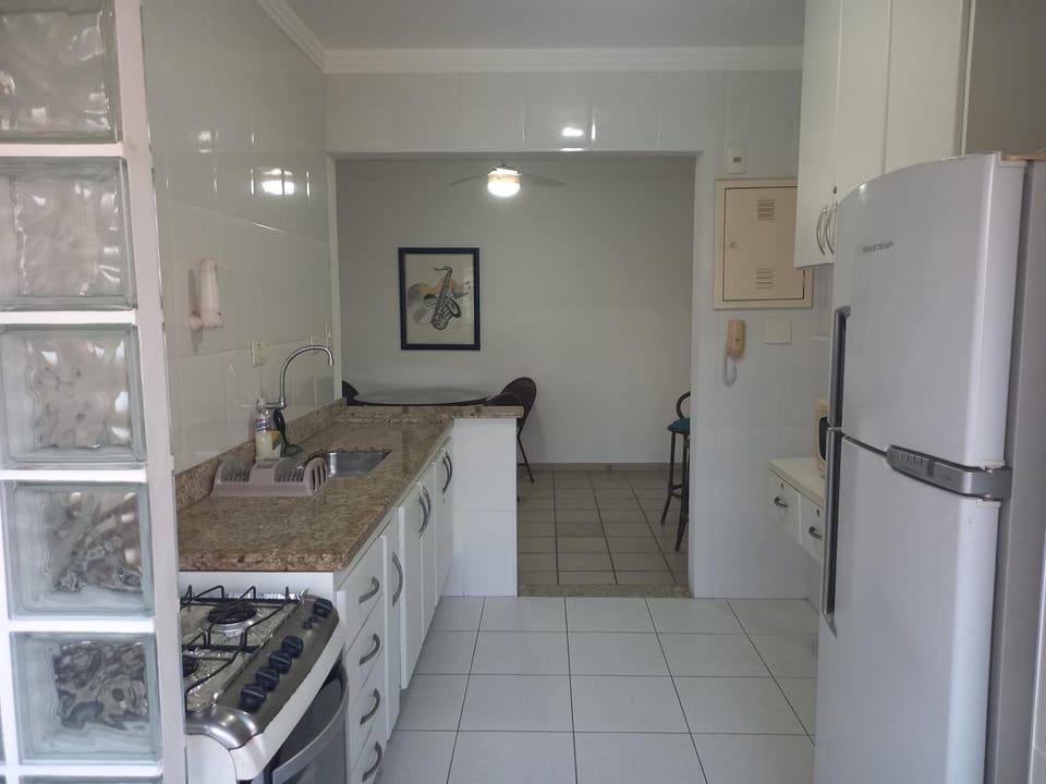 Apartamento 1 Dormitório Astúrias Apartment in State of São Paulo