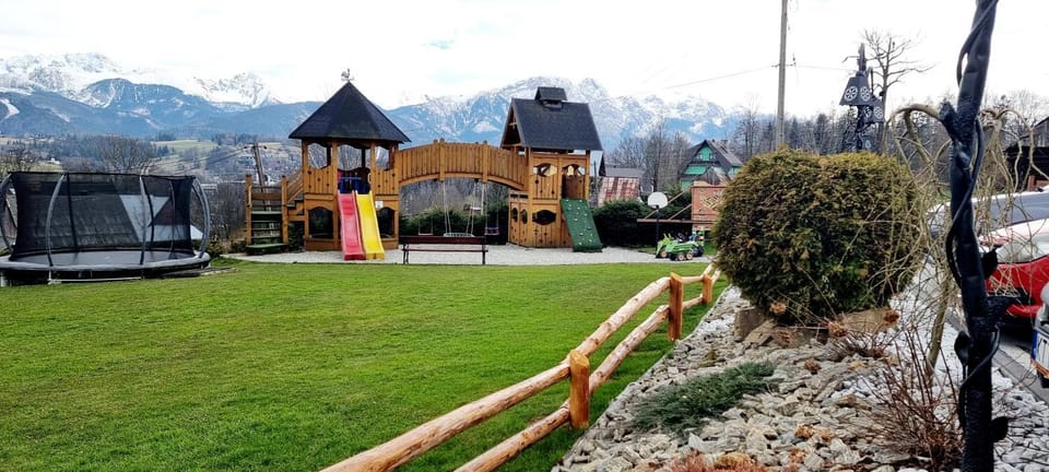 Domek z Widokiem Harenda View Cottage with a view Harenda View-Zakopane Nature lodge in Zakopane