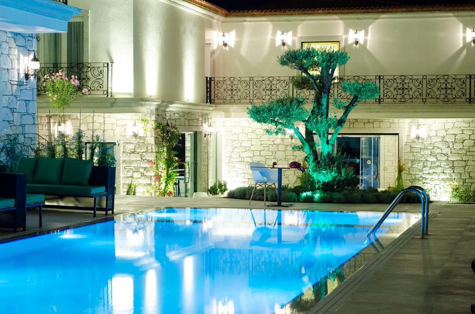 Garden, Lobby or reception, On site, Pool view, Swimming pool, Swimming pool