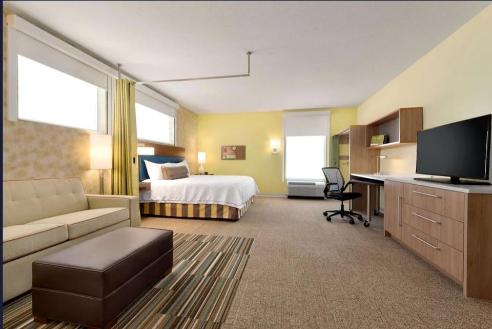 Home2 Suites By Hilton-Cleveland Beachwood Hotel in Beachwood